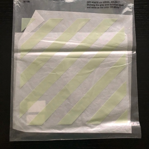 Off White x Public Enemy Bart Simpson - Picture 7 of 8